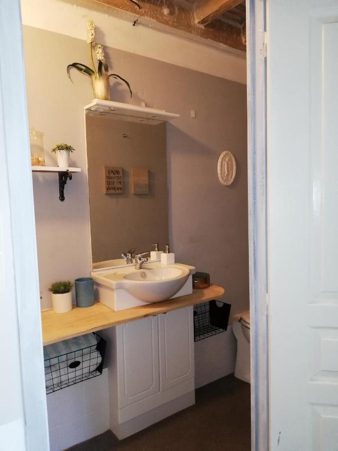 Chambre D'Hote Equestre Au Petit Bonheur Chateldon Екстериор снимка